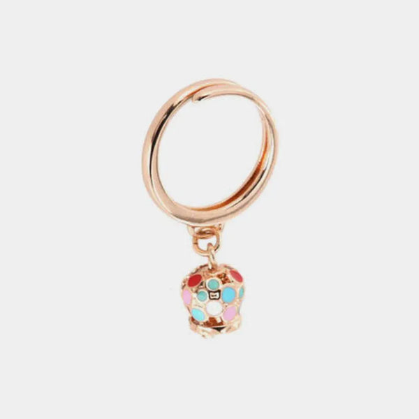 Anello in Metallo con campanella pendente impreziosita da smalti multicolore — collezione AMULETI