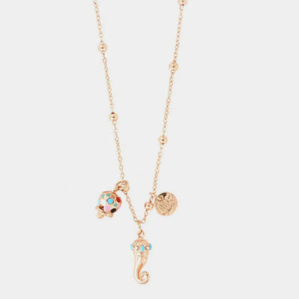 Collana in Metallo con corno pendente impreziosito da punte di smalto turchese e campanella in smalti multicolore — collezione AMULETI