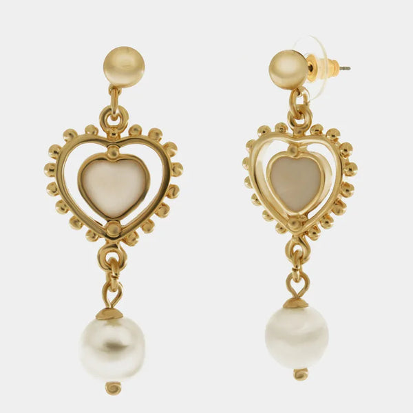 Orecchini in Metallo con cuore pendente e perla bianca placcato oro — collezione aurora caprese