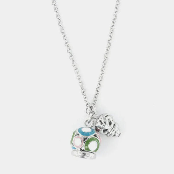 Collana in Metallo con campana pendente multicolore e piccola campanella traforata  motivo cuori — collezione grotta azzurra