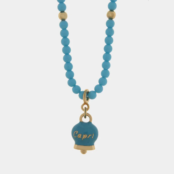 Collana in Metallo con filo di sfere azzurre e campanella con scritta capri — collezione Onda Azzurra