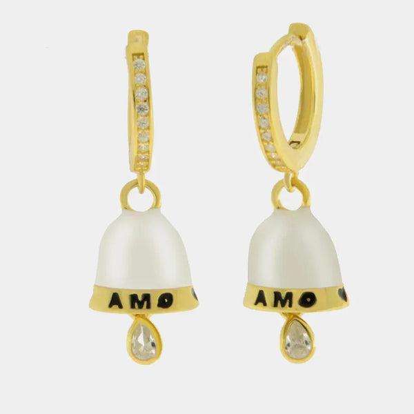 Orecchini in Argento 925 con campanella bianca con scritta AmoCapri — collezione piazzetta 925