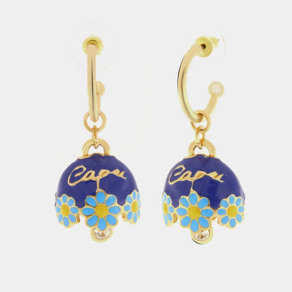 Orecchini in Metallo a cerchio con campanella blu impreziosita da margherite e scritta capri — collezione tiberio